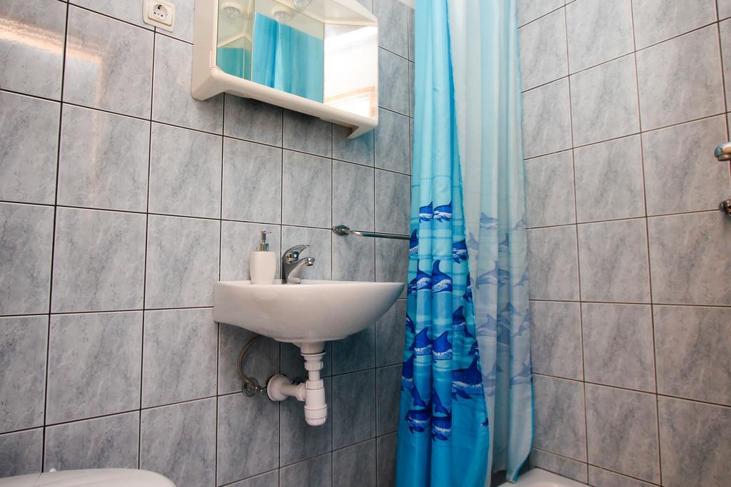 Apartment Robinson Braco Bogomolje